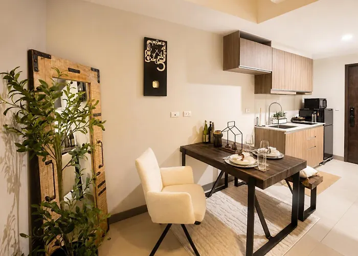 Luxury 1br With Pool And Gym At Park Mckinley West A * Manila