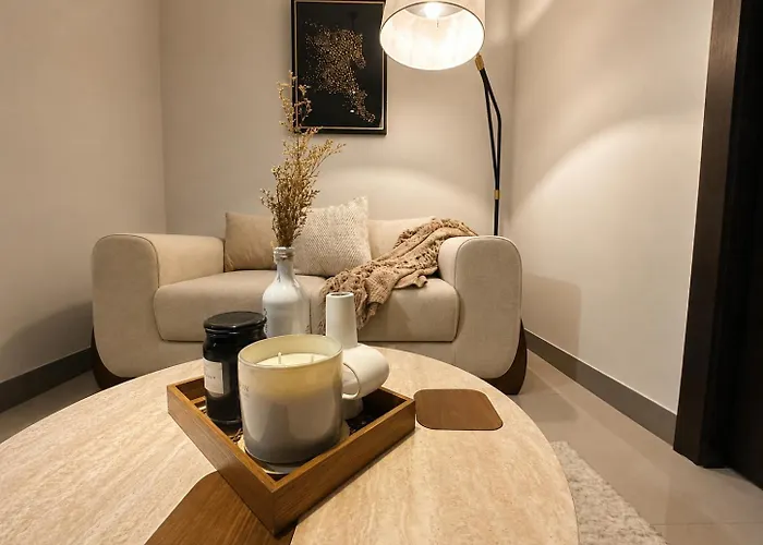 Luxury 1br With Pool And Gym At Park Mckinley West A *